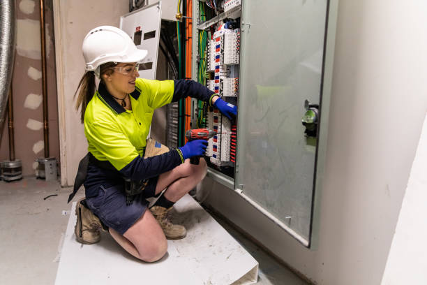 Best Electrical Contractors for Businesses  in Hlsboro, IL